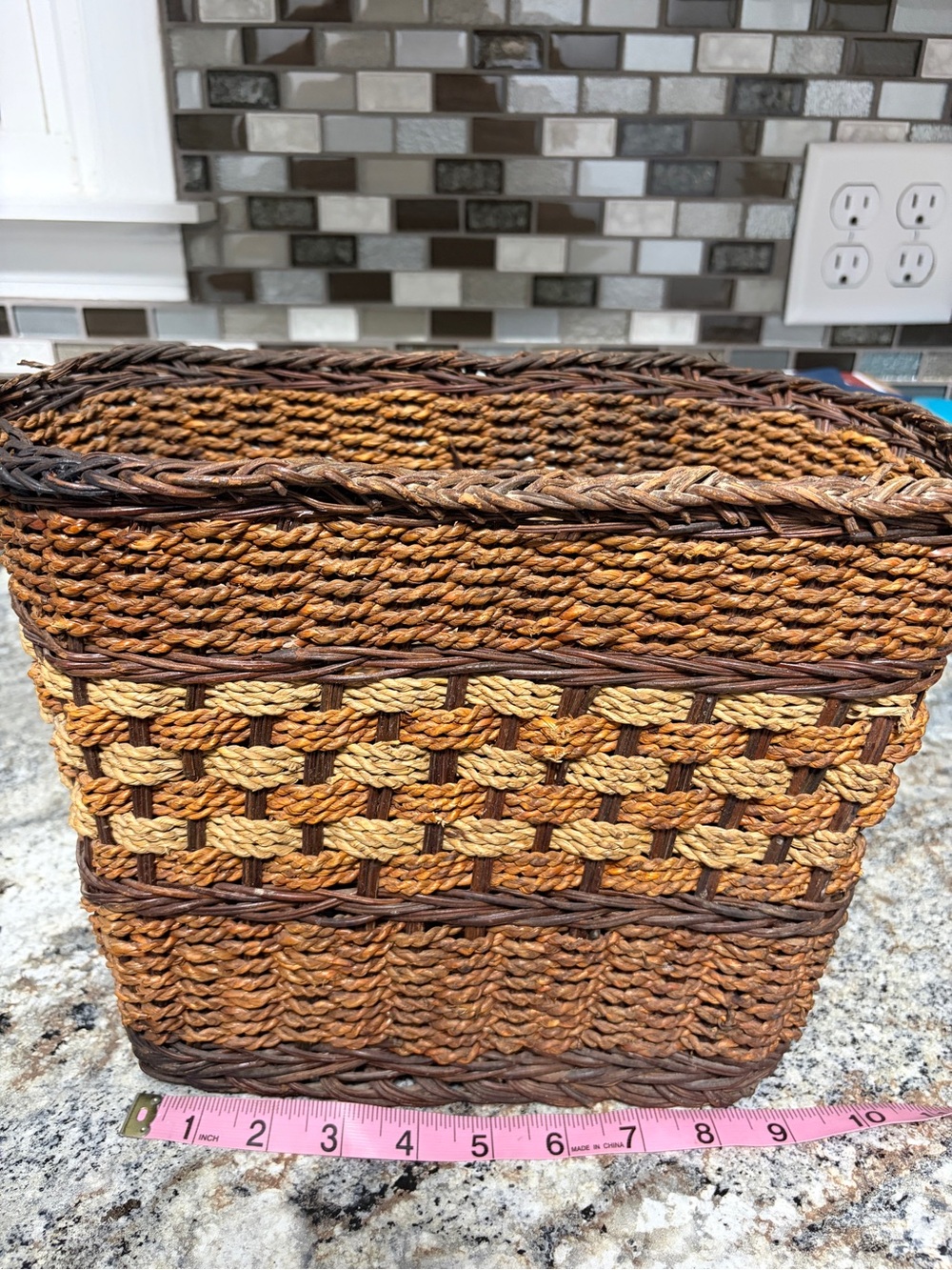 1980s Country Cottage Wicker Bicycle Basket Hand Woven Seagrass Rattan 12" AS IS